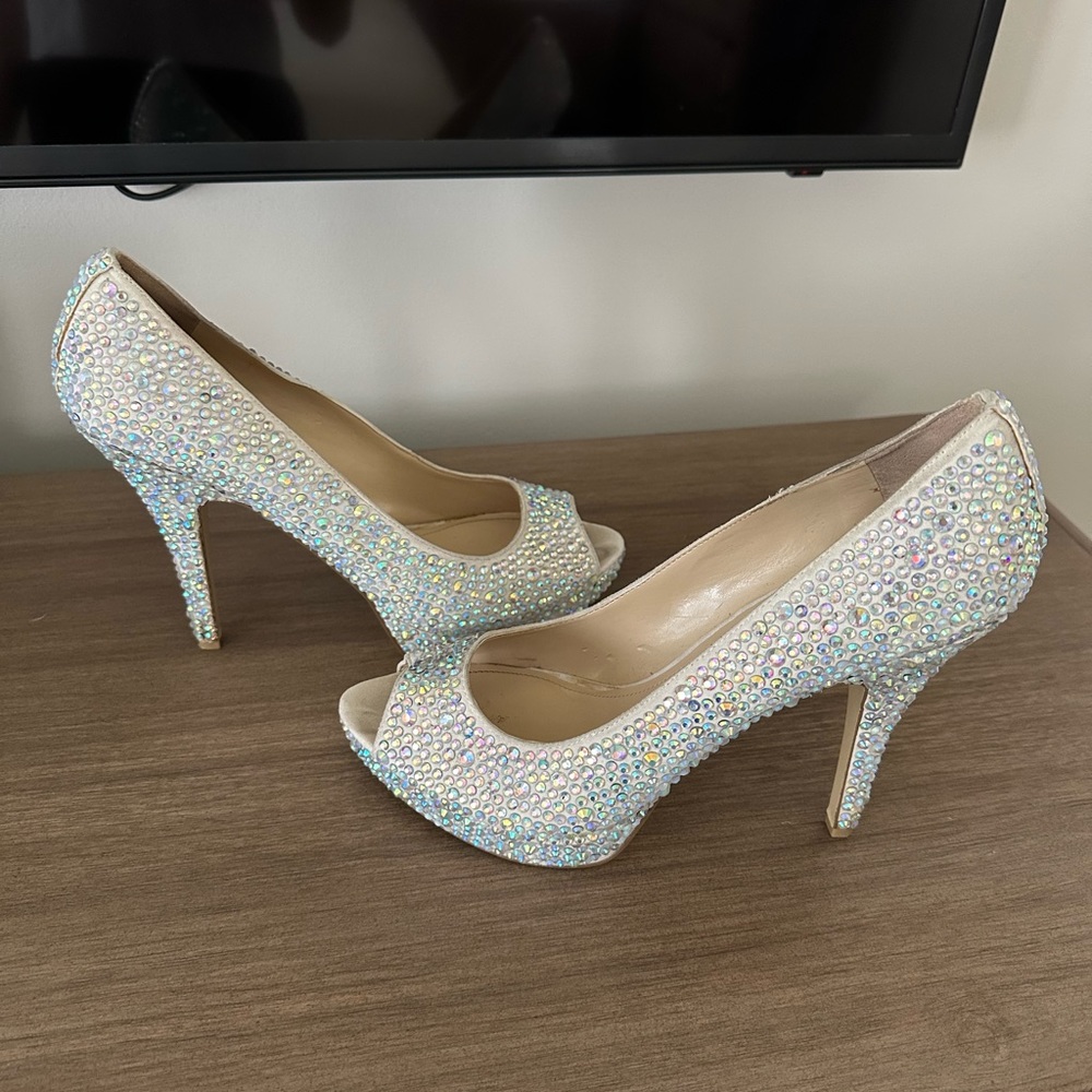 Enzo Angiolini Rhinestone Pumps Bridal/Prom 10.5